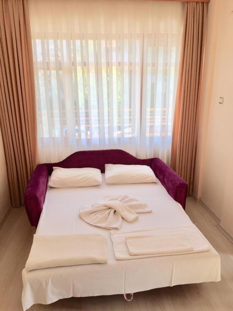 Uestuen Apart Marmaris Exterior photo